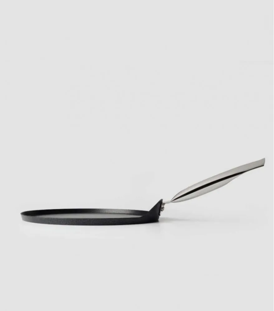 Gigilli 26 cm titanium kaplama krep tavası